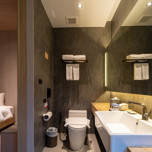 2 Bedroom Suite