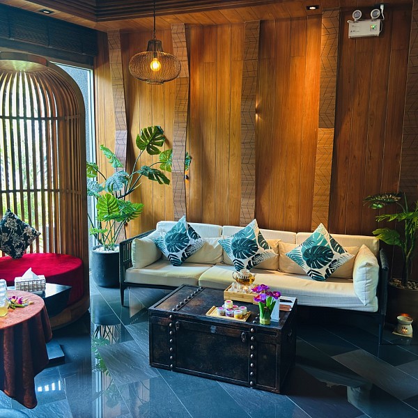 Facilities & Services
